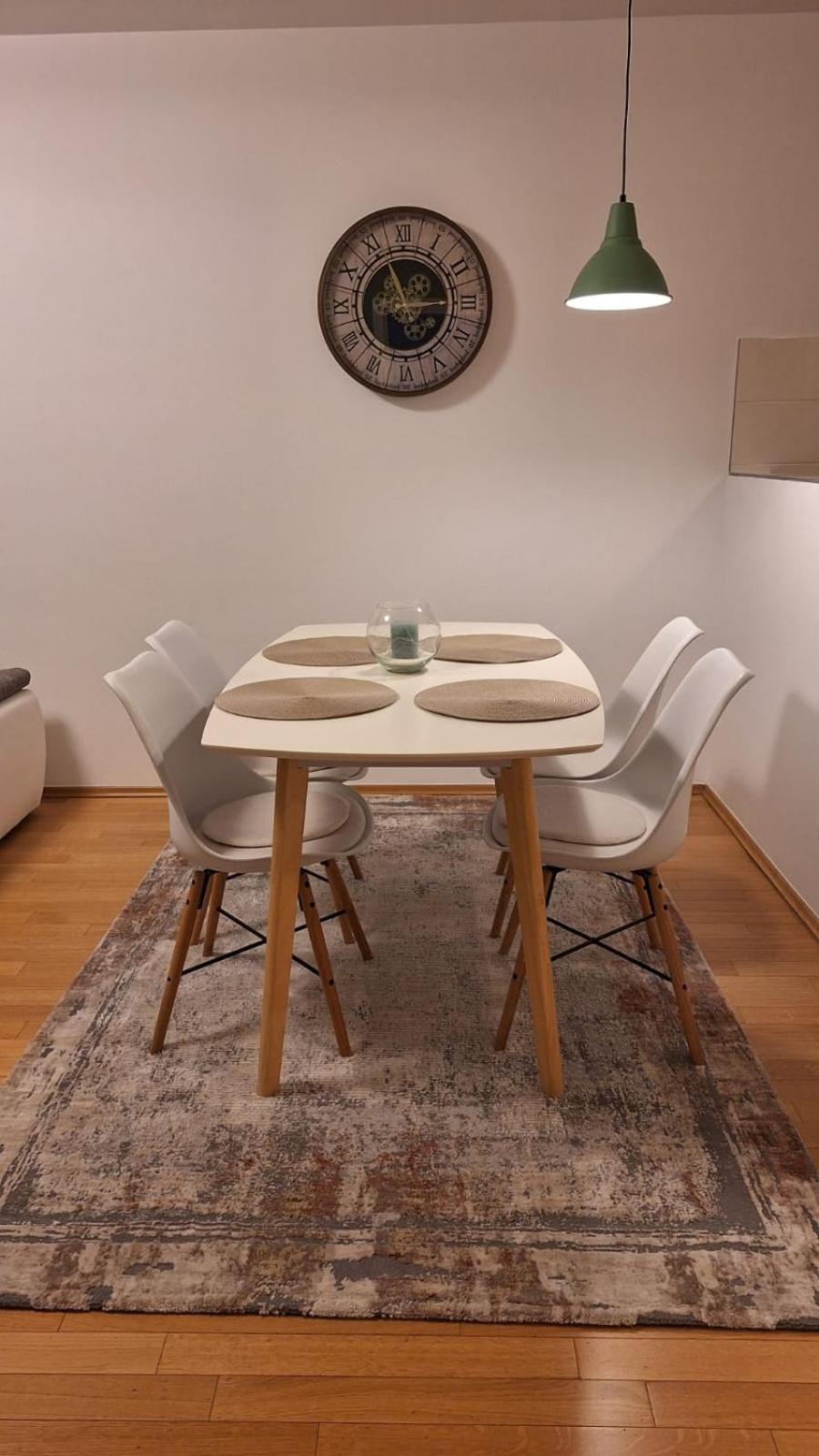 Apartman Lory, Zagreb, Downtown, With Own Parking In The Garage Buitenkant foto